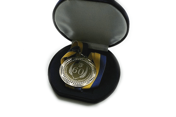 гравировка на медалях